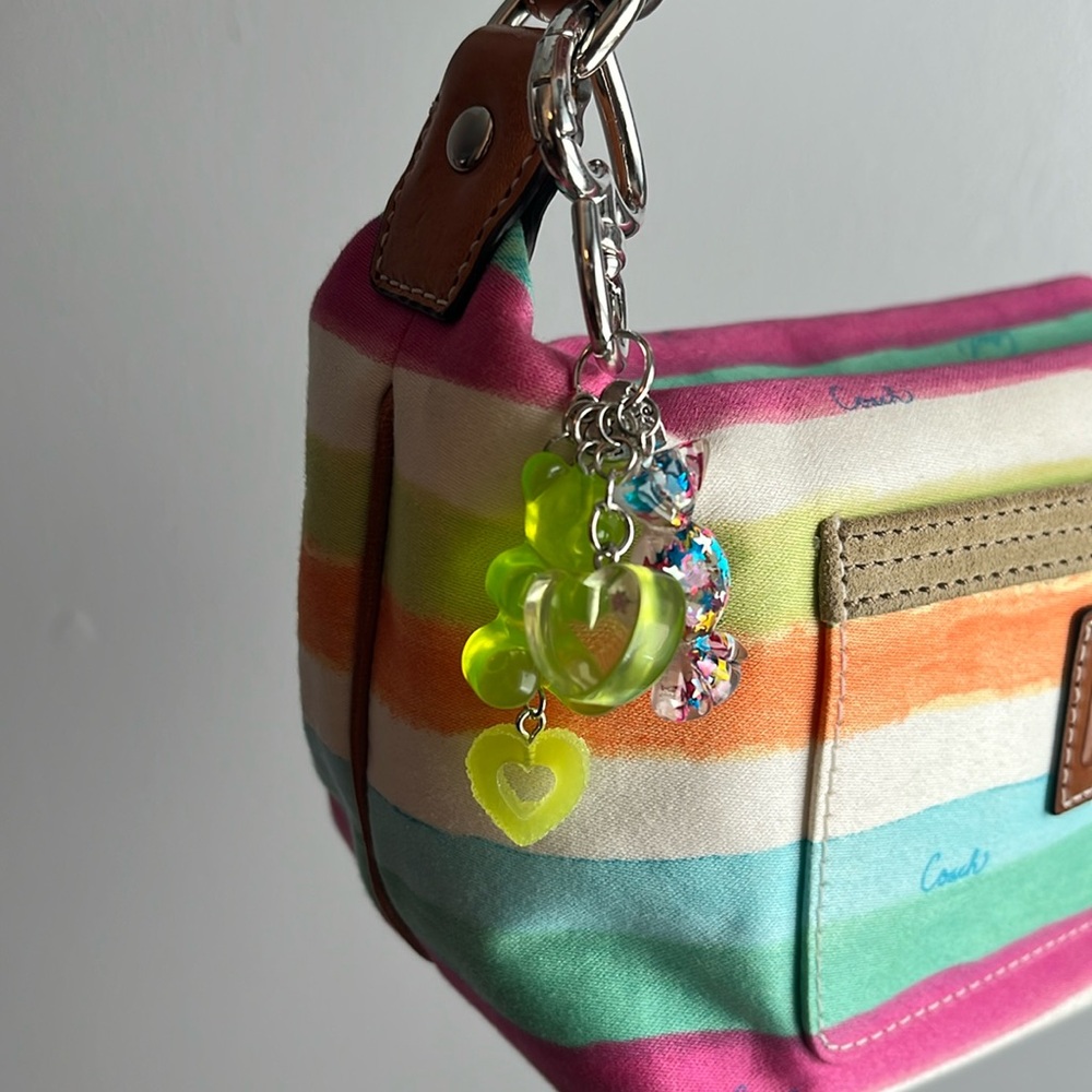 Colorful Green GummyBear Keychain With Candy Charms And Heart Silver Clip - Picture 2 of 3